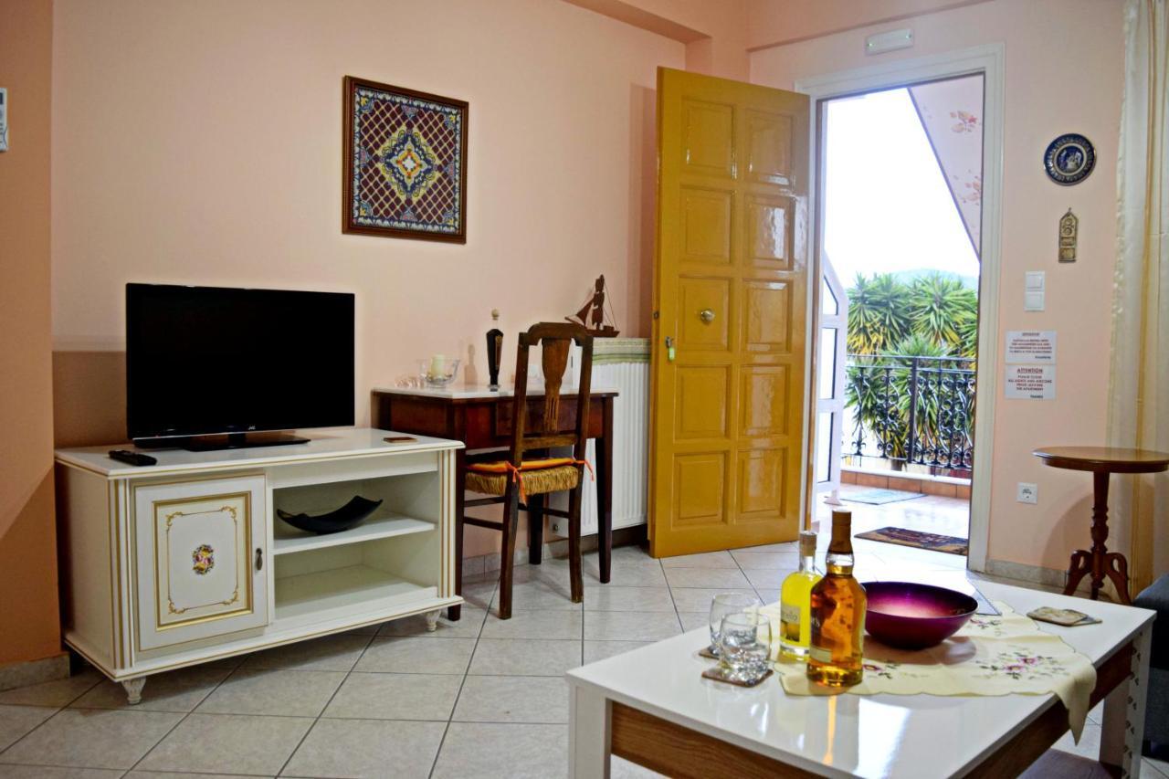 Korona Apartments Vathy  Ngoại thất bức ảnh